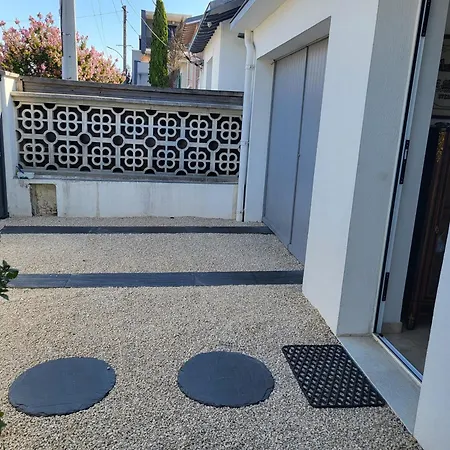 Cosy 10 Min A Pied De L'hyper Centre Дом отдыха *