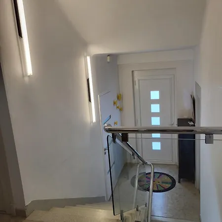 Cosy 10 Min à Pied De L'hyper Centre Hébergement de vacances La Rochelle (Charente-Maritime)